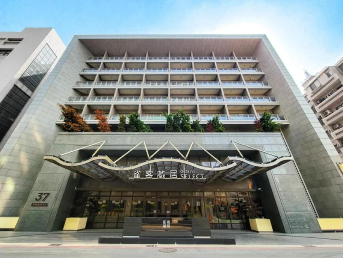 Check Inn Select Taichung Dadun Exterior photo